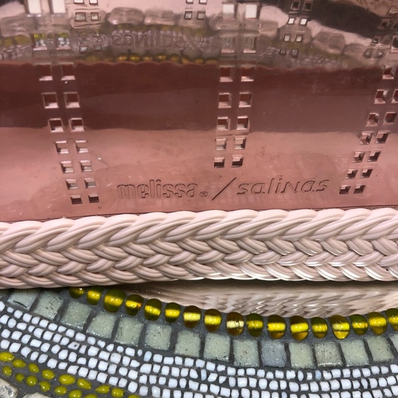 Women Melissa cosmetic perfumed silicon  bag - Picture 2 of 5